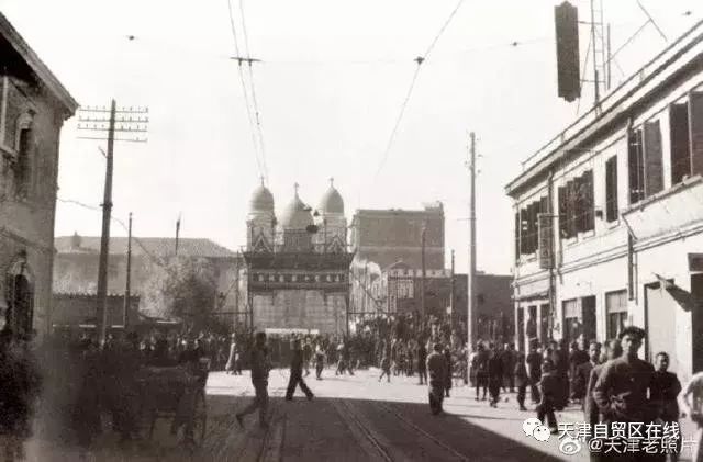 绝版老照片曝光 f52a49c86bdc4822aa51b5399f427365.jpeg