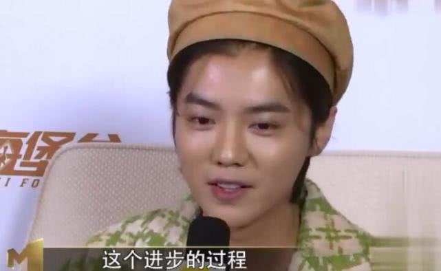 鹿晗接受采访称:大家还是多体谅我,别一听是我演的就不看了 作者: 来源:金牌娱乐 鹿晗接受采访称:大家还是多体谅我,别一听是我演的就不看了 作者: 来源:金牌娱乐