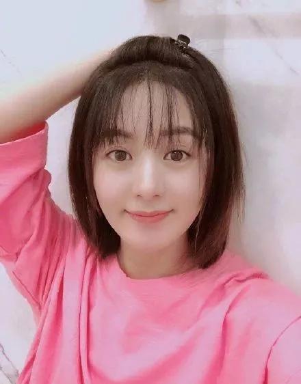 赵丽颖产后首发照片晒出这个!怀孕生娃的女星