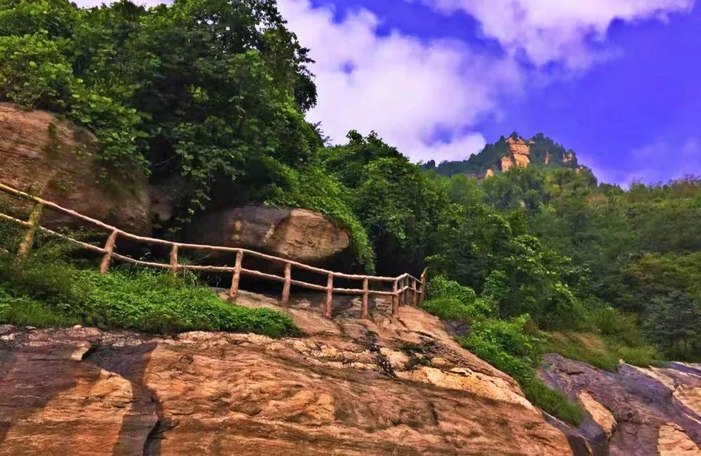 石家庄晋州旅行社联盟走进王母山!_景区