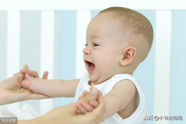 婴儿几个月可以练习走路 790970291b664e8384cdfa300e3970b7.jpeg