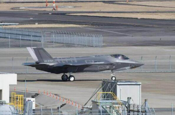 真相水落石出！日本F-35离奇坠海四个月没捞到，全怪这一个人