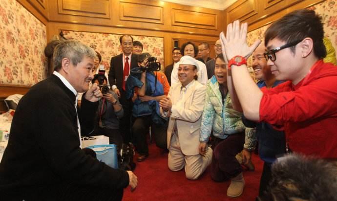 赵本山背景有多厉害?看看他和谁合影就知道了