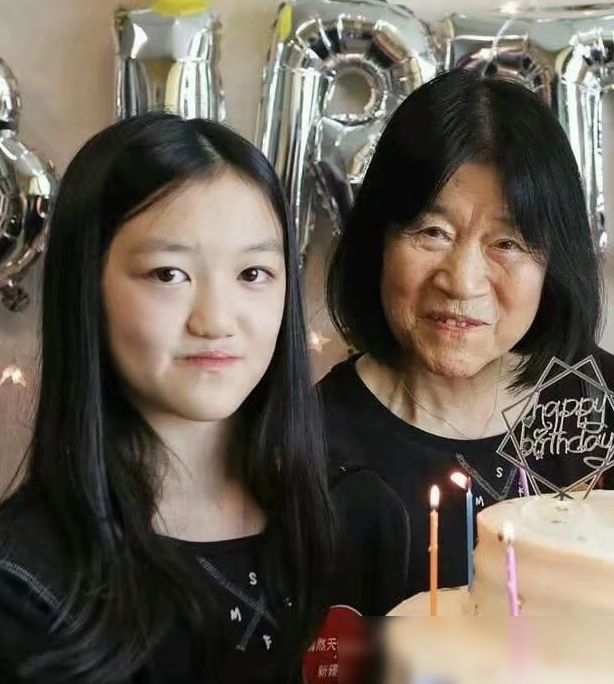 13岁李嫣再做兔唇矫正手术,嘴型修复成功,却因鼻子惹争议