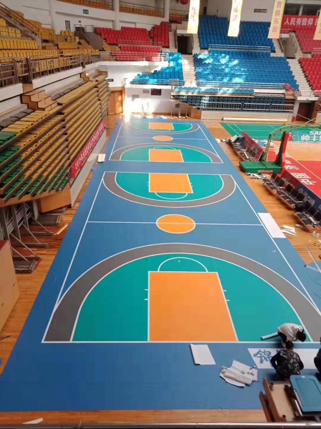 少儿青少年儿童篮球场培训中心训练中心专用地面材料pvc塑胶运动地板