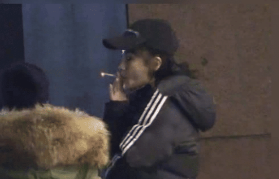 怎么叫别人不要抽烟 1ac6ab33984642539d795615e3e81e8c.png