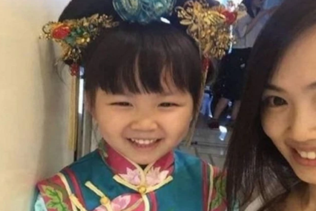 王宝强女儿长大的视频 2e6331c5e6df4f1bba494eef6df441a0.png