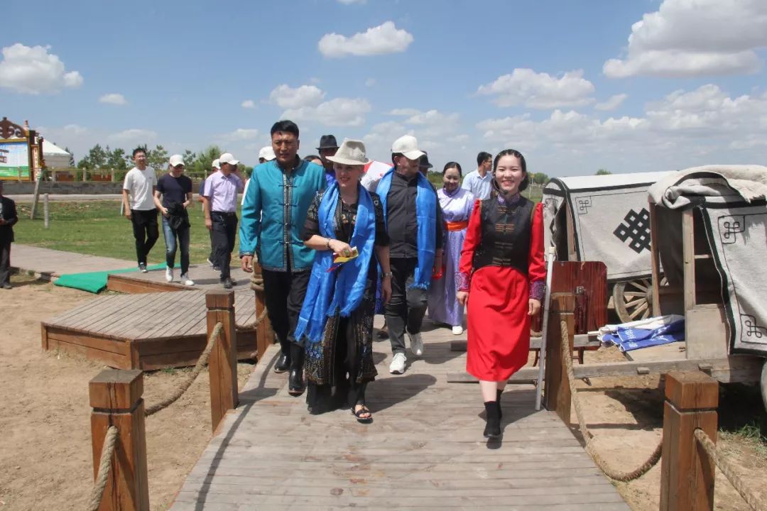 图克镇gdp_鄂尔多斯日报社多媒体数字报文章(3)