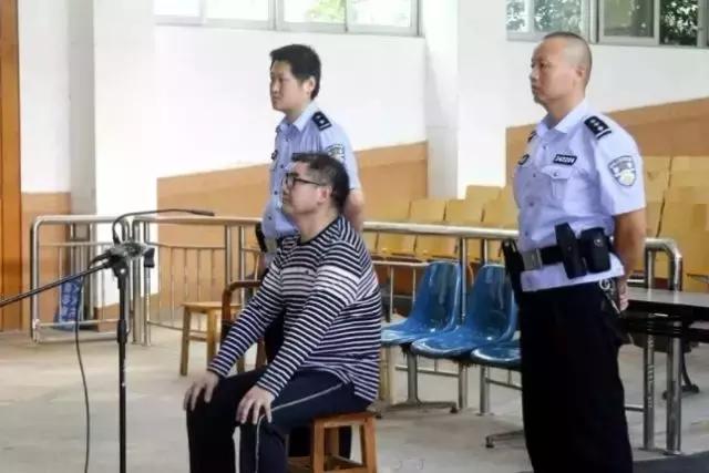 曾向市委书记行贿!安徽一医院原院长受审 ag真钱捕鱼平台