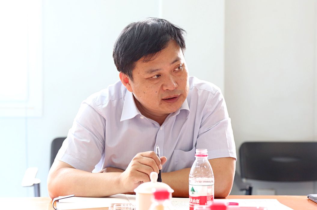 副区长李强调研大兴机场临空经济区基础设施运营工作