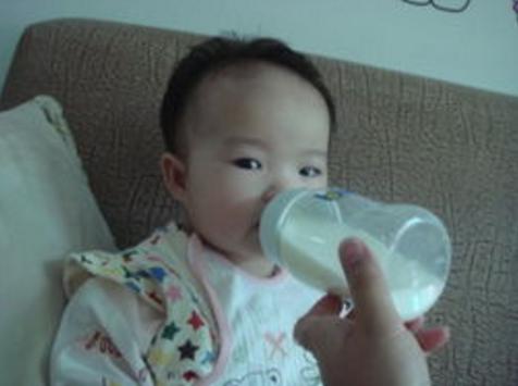                     7岁女儿性早熟，竟然是因为常喝这碗汤，你家孩子还喝吗？