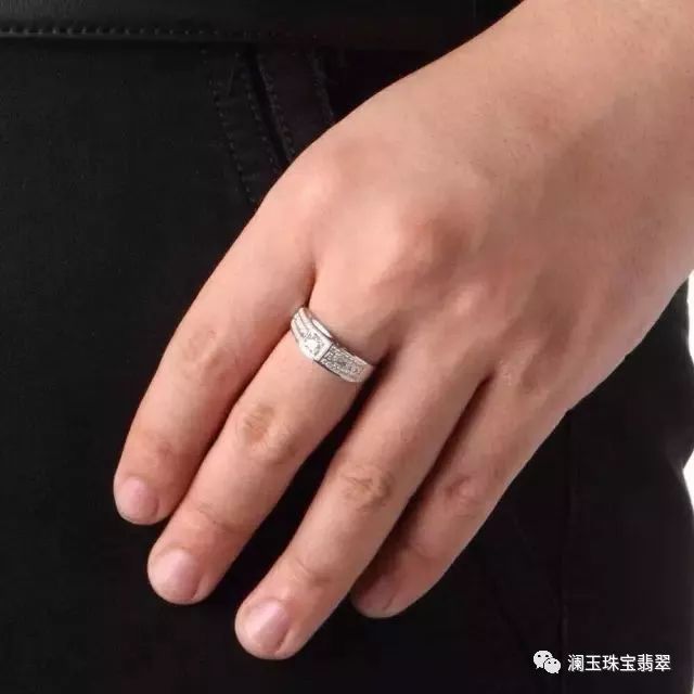 男士戒指的戴法和意义,原来还有这么多讲究!