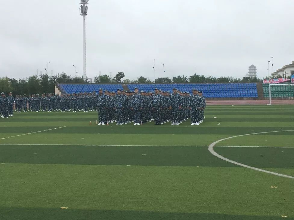 双鸭山市第一中学军政训练纪实(第三天)