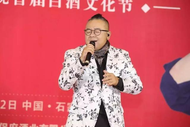 朋友的酒原唱李晓杰曲谱_李晓杰朋友的酒图片(2)