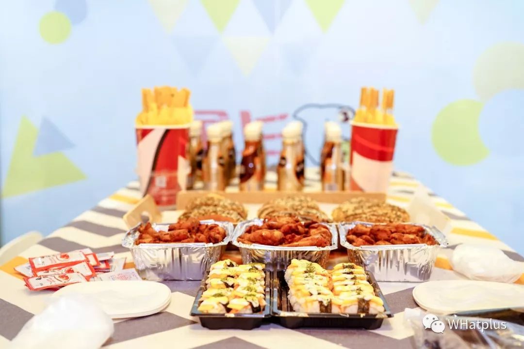 斗鱼总部一日游,我酸成柠檬精…