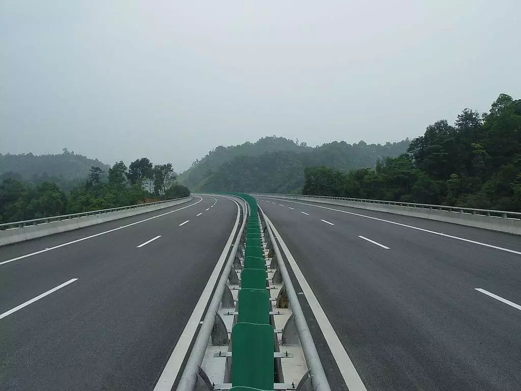 【快讯】我省集中开工5条高速公路 涉及6市11县2区|高速公路|黄龙|韩城_新浪新闻