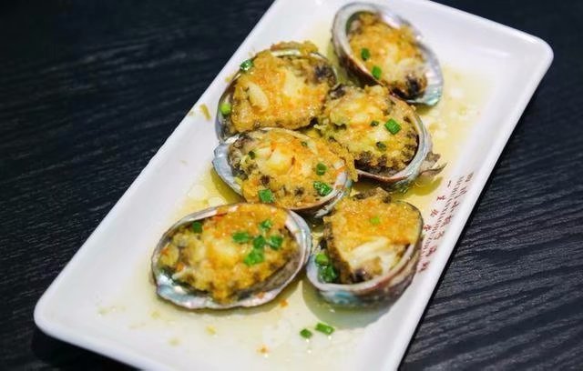 蓝色的海鲜干脆面 f133a0b6cbbc4a0f805a8b0815087fe0.jpeg