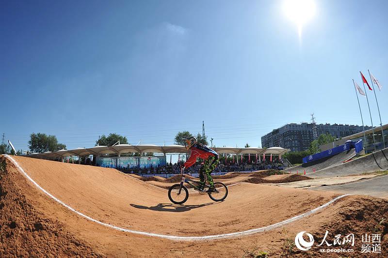 14日09:02  8月13日,二青会bmx小轮车泥地越野赛在太原小轮车场地开赛