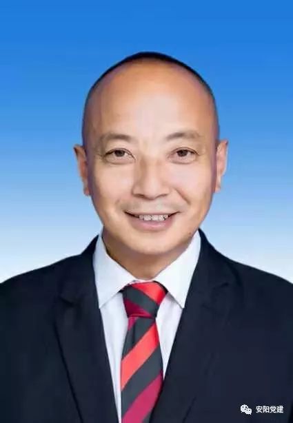 张龙乡人口_王朝马汉张龙赵虎图片