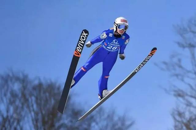 跳台滑雪 ski jumping