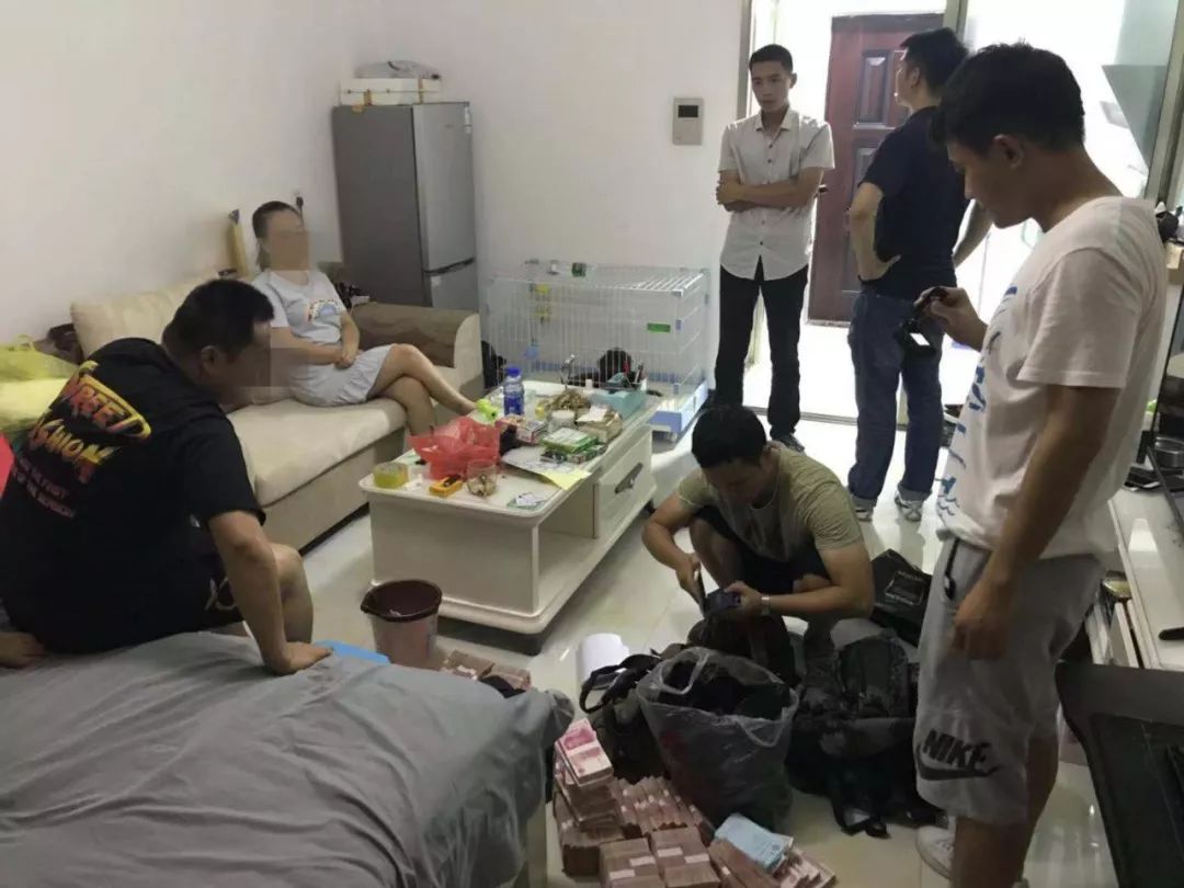 130万现金被当场扣押!警方破获传销大案,涉案近千人