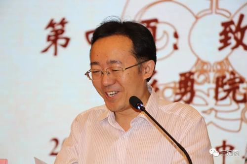 秦晖：李自成到底是“闯王”还是流寇？丨文化客厅