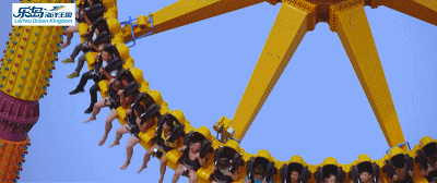 心脏都要被甩出来的大摆锤,凌空海上,摆脱引力,让我们一起自在的摇摆