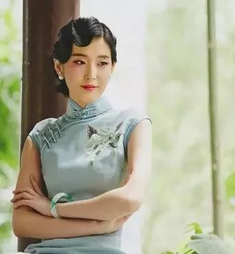 中国人最爱的传家宝,串起几代人的爱恨情仇! yg电子娱乐