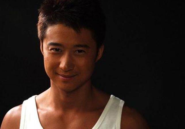 吴京演过哪些片 a0c5ae4ea81745f4b54984be6bce2132.jpeg