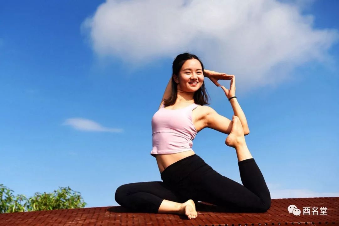 耍事丨约起来!就在酉阳,有一个户外瑜伽的首选之地