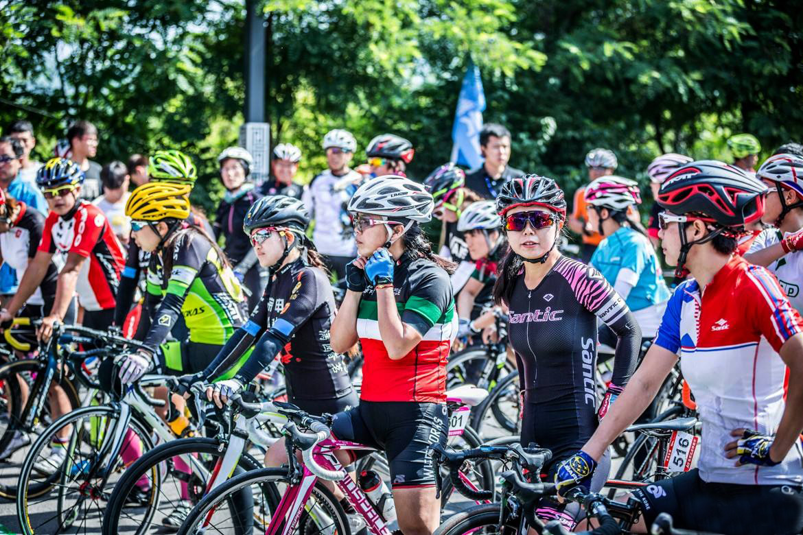 国内骑行服排行榜 eca5a7aa7bf34c8e95f0408db4bcb2a9.jpeg