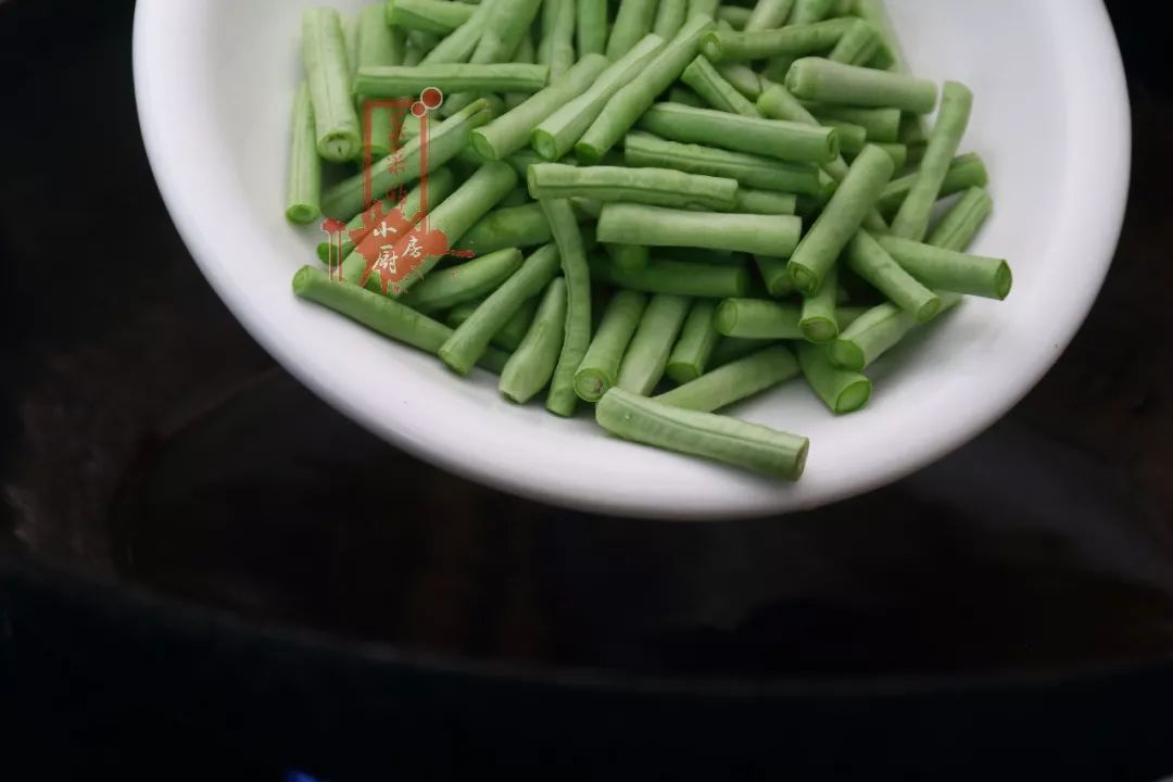 04be00370d9e4398a11827ee5e0a5fd6.jpeg