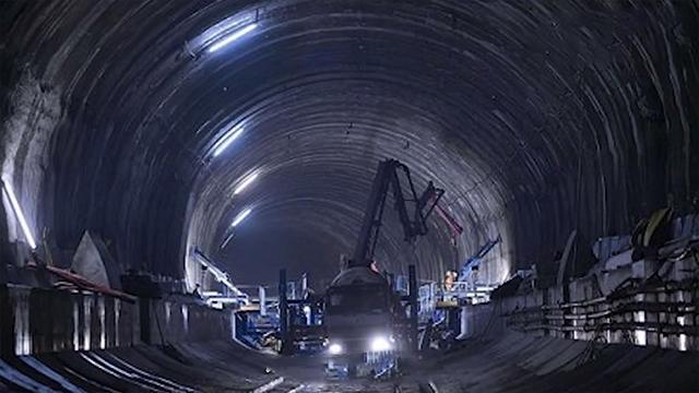 海水那么深,海底隧道是如何修建的?中国工程师太厉害了