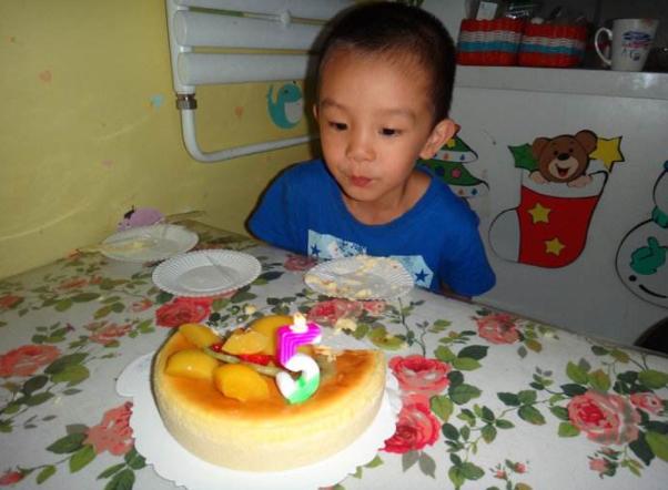                     会“偷走”孩子身高的4种食物，家长们再不阻止，就来不及了