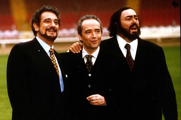 鲁契亚诺·帕瓦罗蒂,何塞·卡雷拉斯和普拉西多·多明戈,被称为上