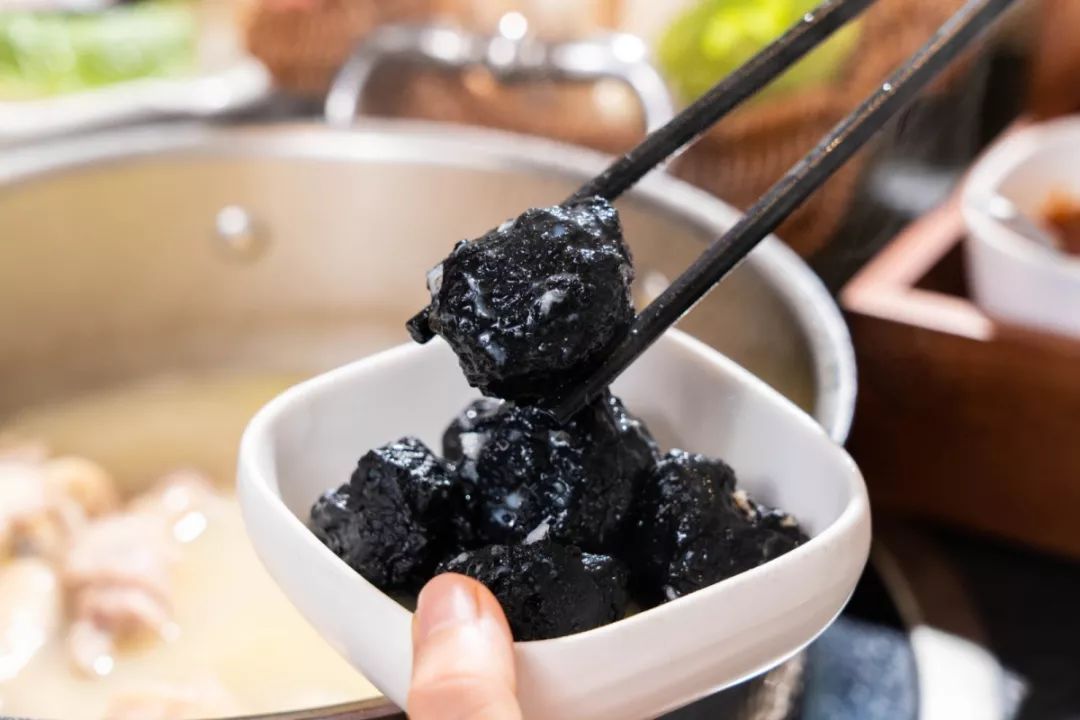 榴莲遇上鸡是什么味道?我在CBD千方园林里体