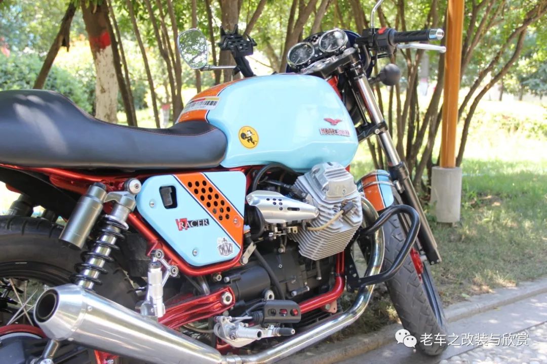 摩托古兹,guzzi v7 caferacer,海湾石油纪念版花,11年车,车况完美,全