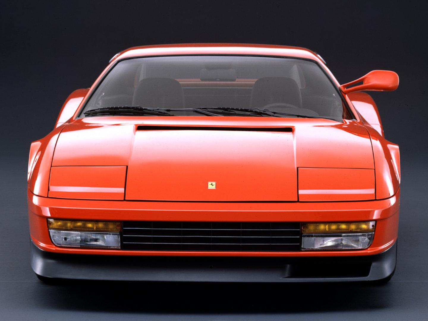 80年代最美超跑——法拉利testarossa