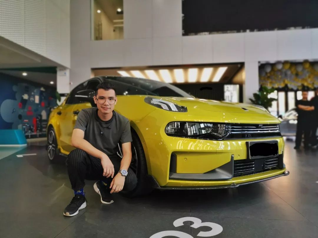 一个孕妇大肚子猜成语_大肚子孕妇(3)