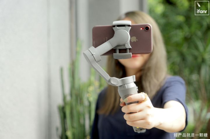 �� Osmo Mobile 3 ����:���۵�����Я,699 Ԫֵ��ֵ?