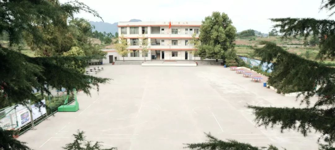 开江县东城小学登场啦