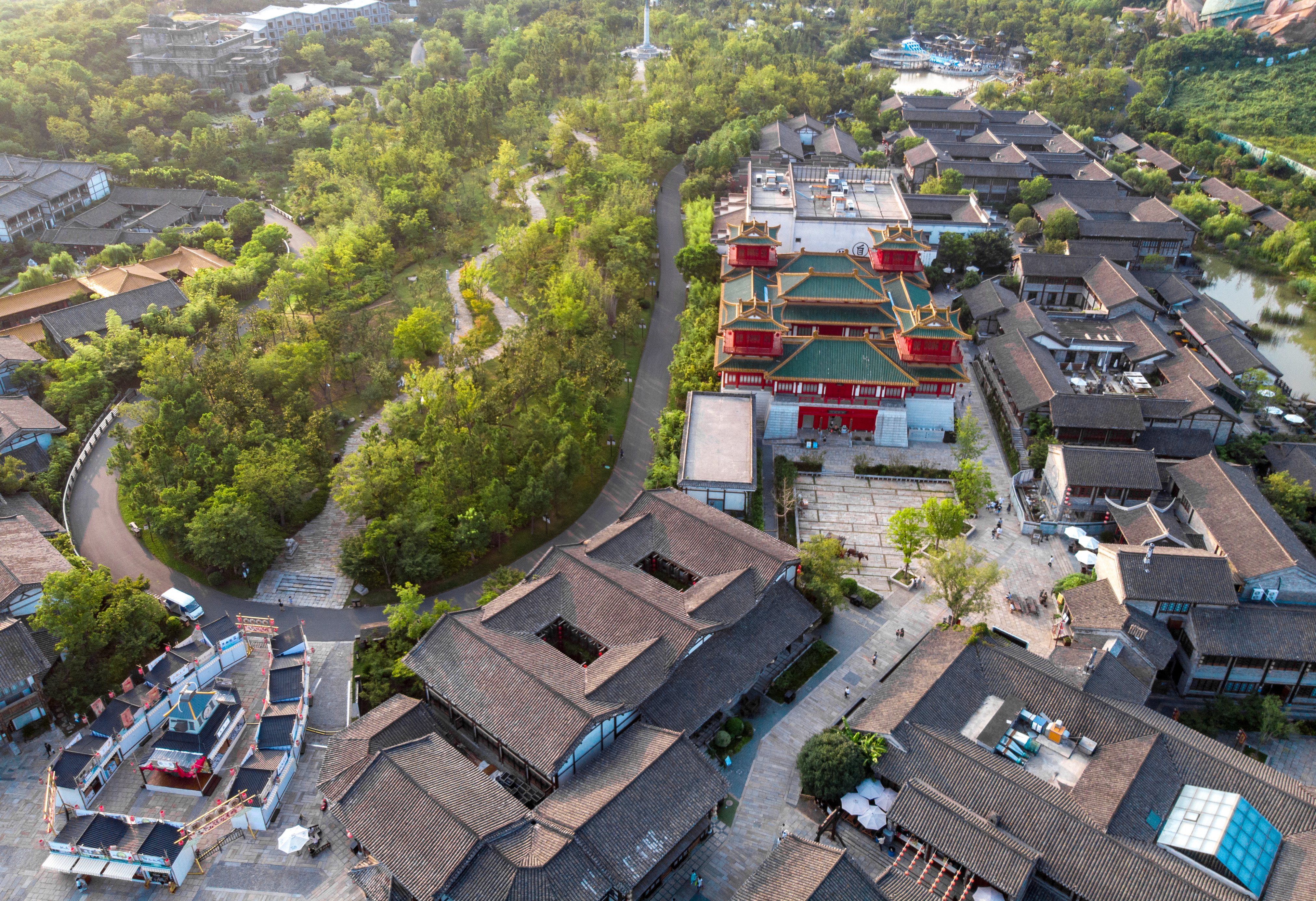 东方盐湖城：“道”为背景，做旧亦是功夫