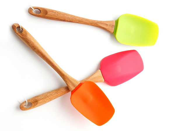 怎么挑选食品级硅胶 c2ccce79d5ab4a4b8092334c43d35b84.png