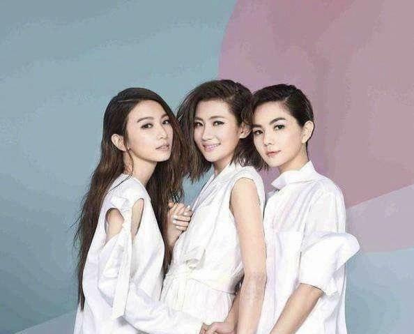 she十八周年不合体,机智回应获好评,网友 心在一起就好