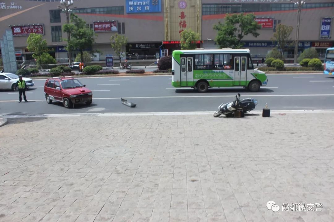 【案例警示】发生在昭通大道的车祸!