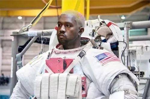 登月成功对普通人有什么影响 d8e2c3f3749b4605b22e53a59c08b610.jpeg