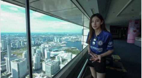 马凡舒一家 e199c35784f4445d825986ad07995c1e.png