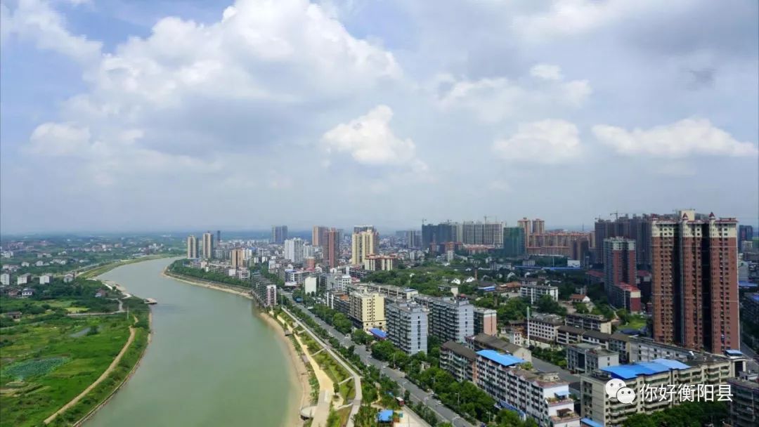 人均公共绿地面积_全球绿地面积变化