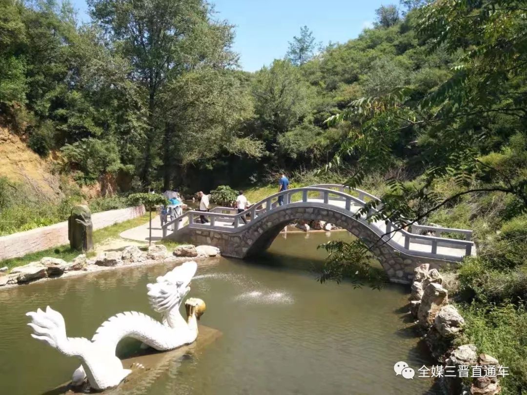 三晋直通车平定那座莲花山市作协赴莲花山采风记实