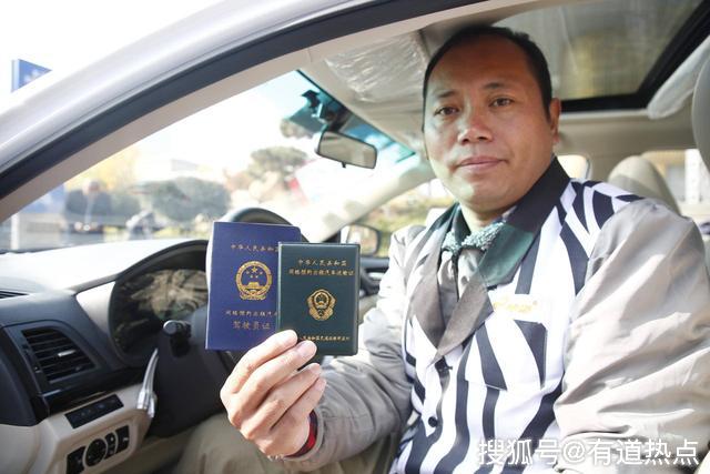滴滴美团违规派单遭重罚背后：网约车合规门槛